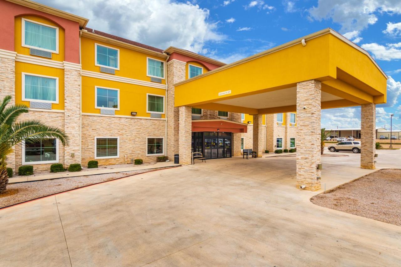 קוטולה Residency Suites מראה חיצוני תמונה