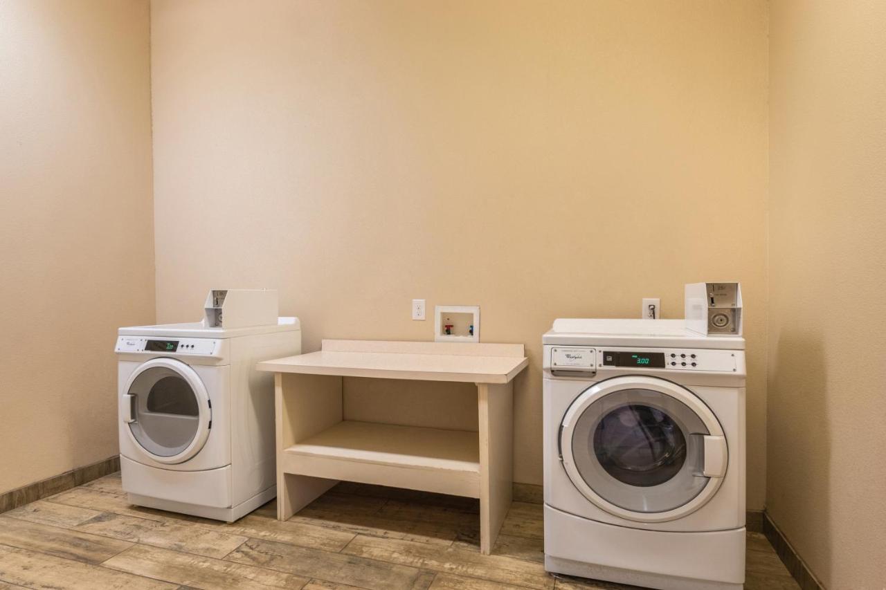 קוטולה Residency Suites מראה חיצוני תמונה