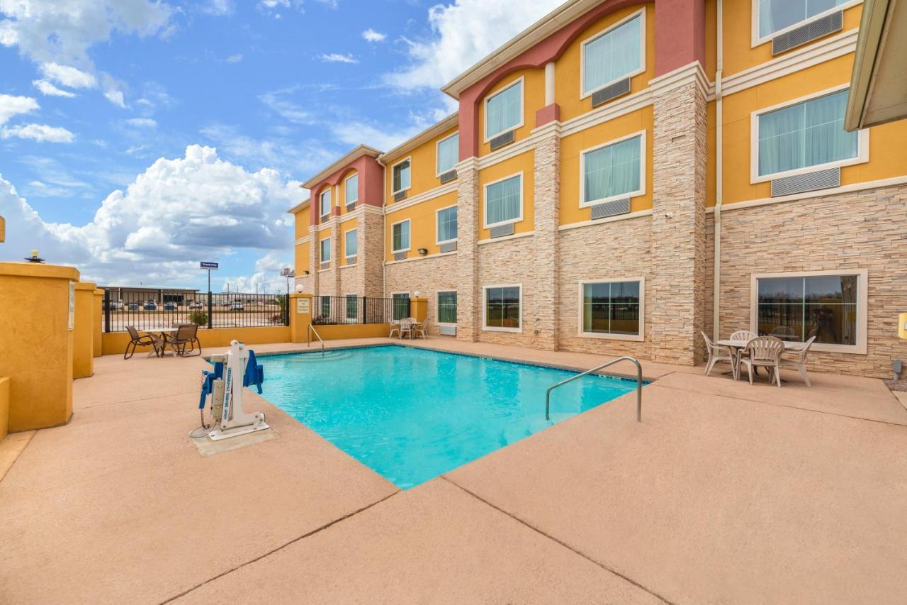 קוטולה Residency Suites מראה חיצוני תמונה